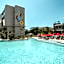 Metadee Concept Hotel