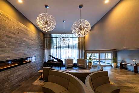 Georgian Bay Hotel Trademark Collection by Wyndham