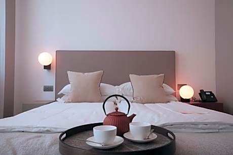 Junior Suite with Vineyard View