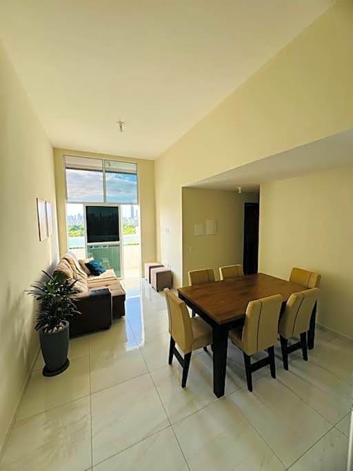 Apartamento completo, próximo às praias