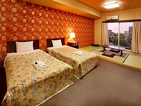 Modern Japanese-Style Room - Non-Smoking