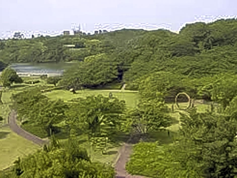 Tokai City Hotel