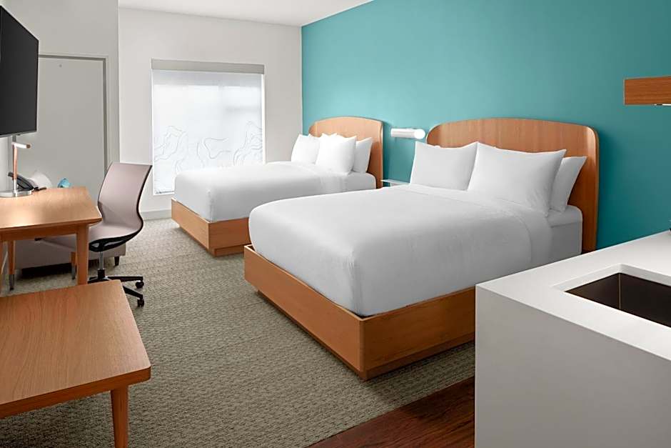 Element Charlotte Uptown