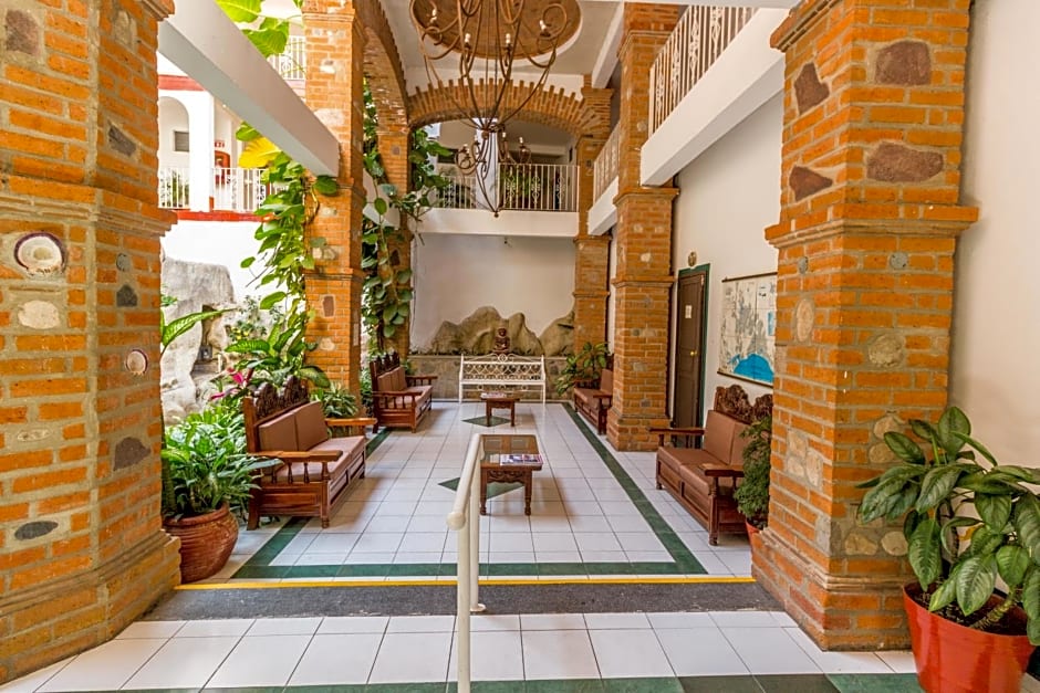 Hotel Encino