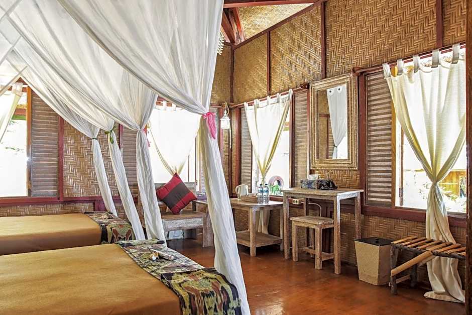 Zdjęcie 1 z 4 — Deluxe 2 Beds, Sea View