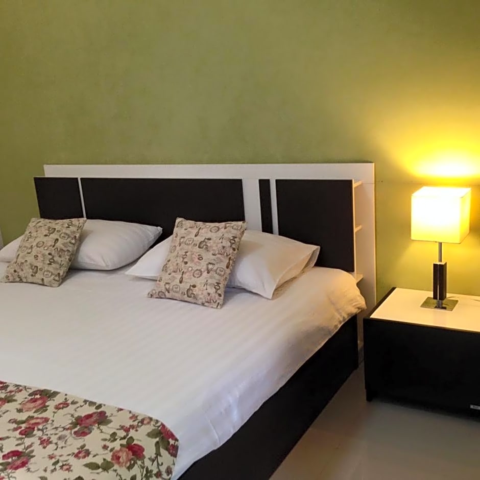 Natnalin Hotel