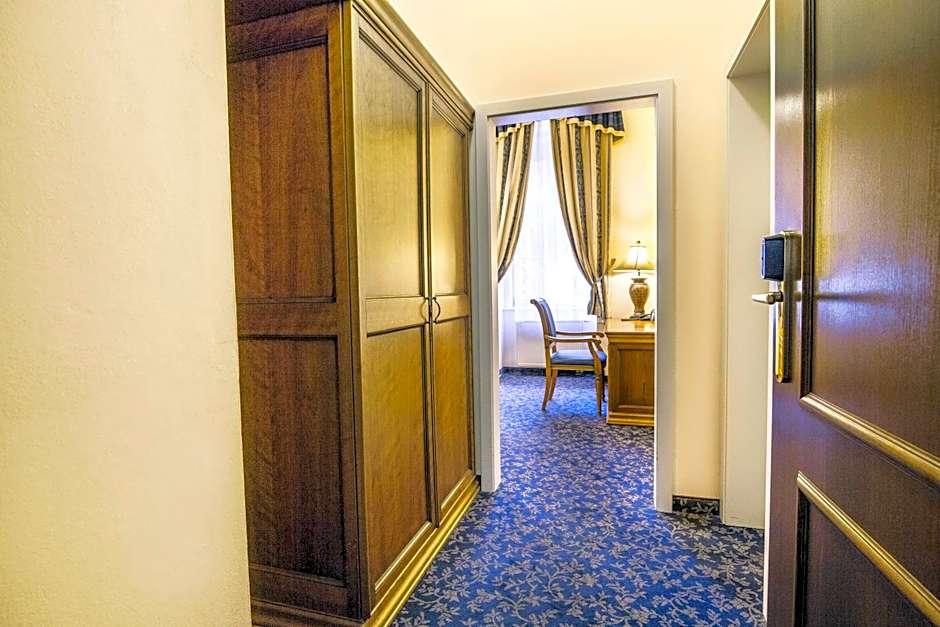 Hotel Ontario