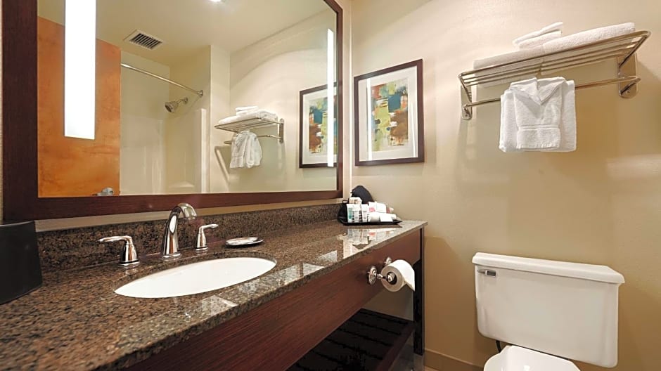 Best Western Rocky Mountain Lodge