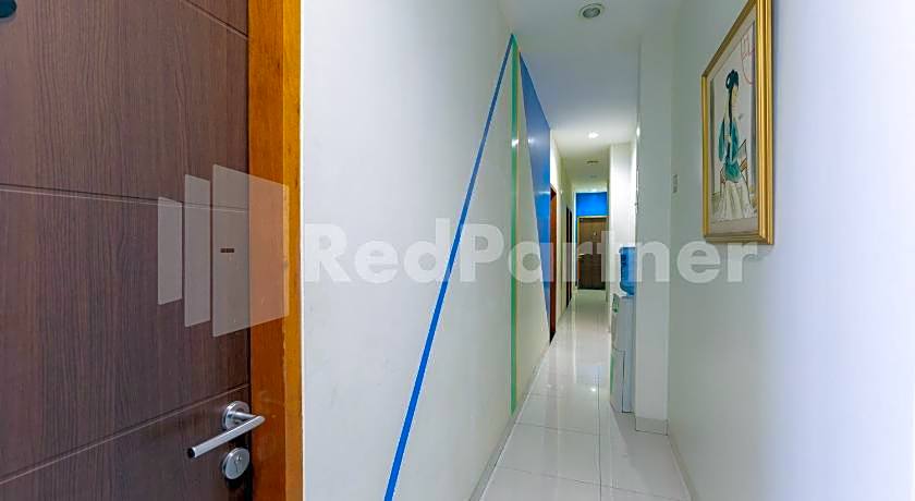 Ichiza Room RedPartner