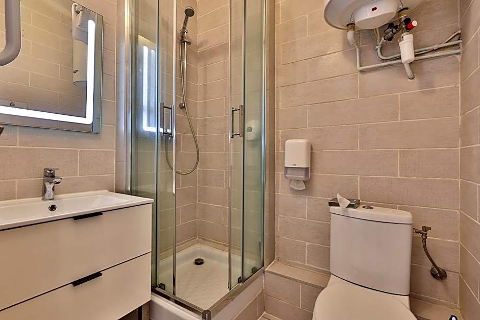 Hotel Cayrons Vence & St Paul de Vence