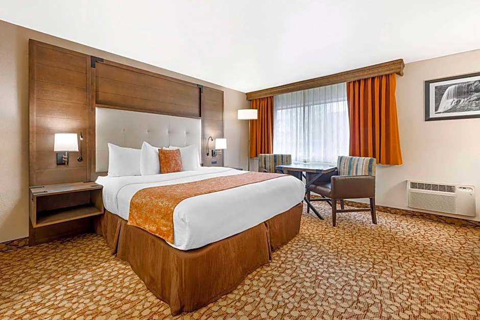 Best Western Plus Mill Creek Inn