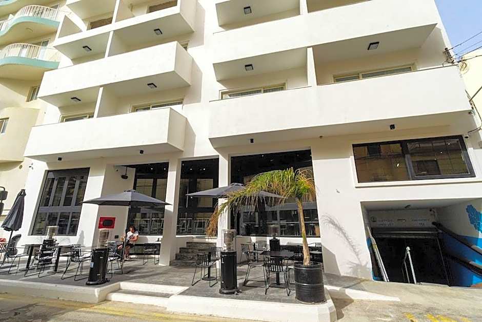 Block Aparthotel
