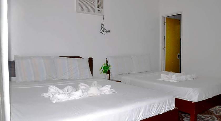 Nanette's Tourist Inn