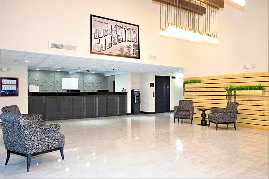 Super 8 by Wyndham High Point/Greensboro