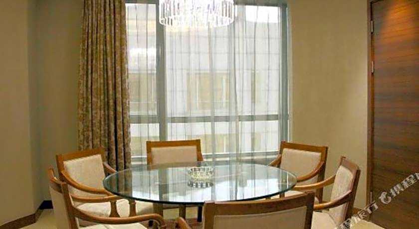 Howard Johnson Sunshine Plaza Ningbo
