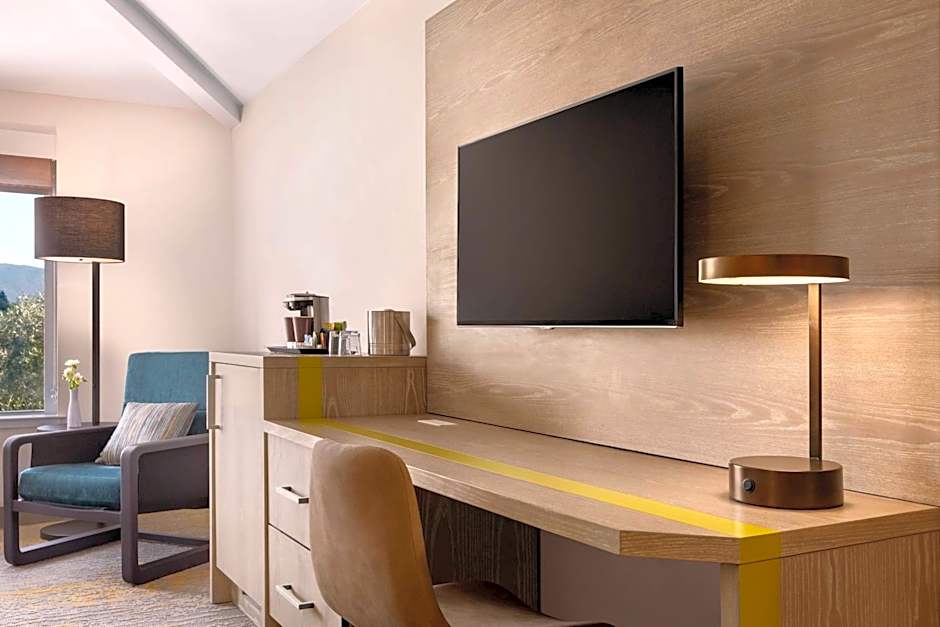 DoubleTree By Hilton Campbell - Pruneyard Plaza