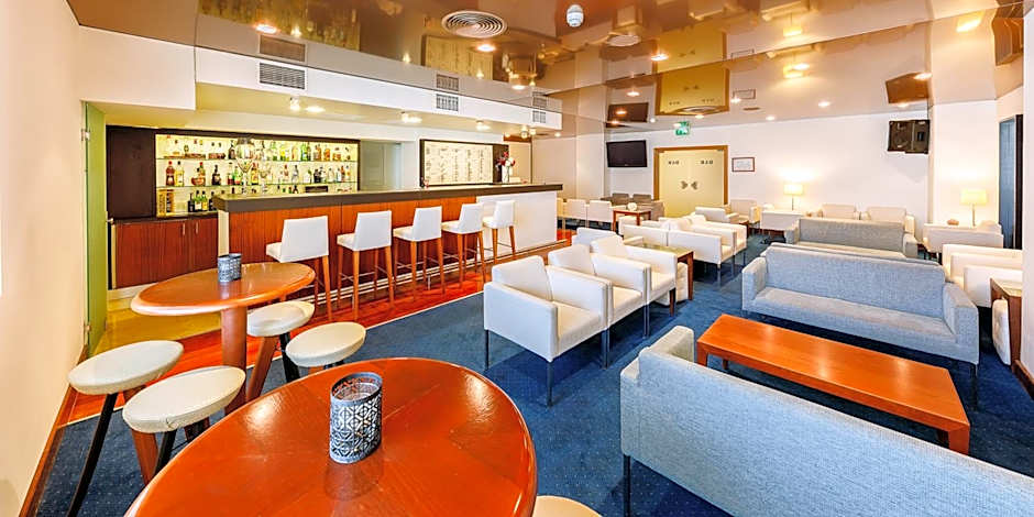 Hotel Cinquentenario & Conference Center