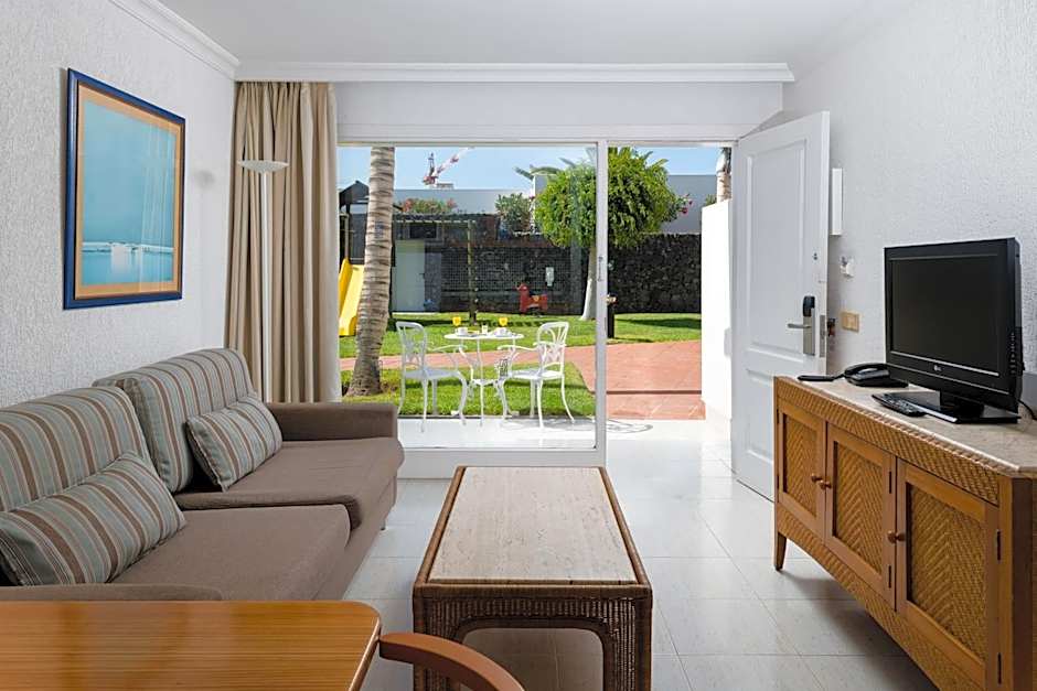 Plus Fariones Apartamentos