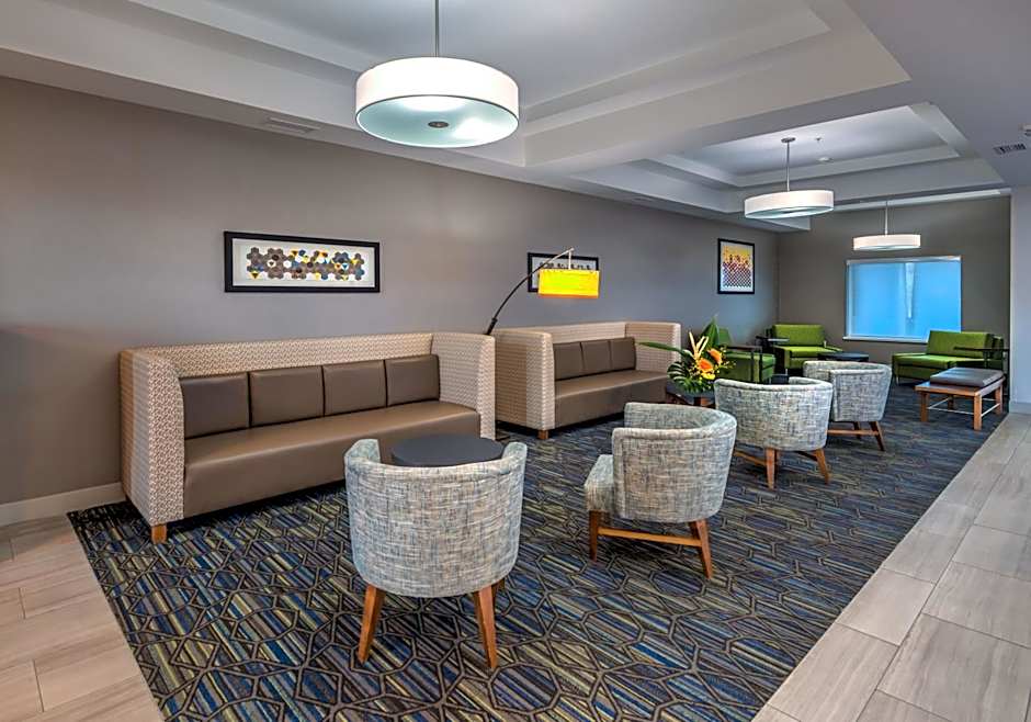Holiday Inn Express & Suites Minden By IHG