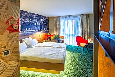 Familiendoppelzimmer „TWICY“ mit Verbindungstür