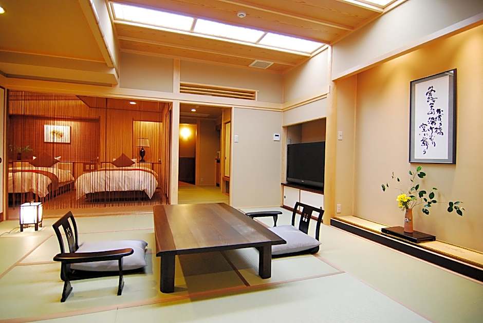 Iya Onsen Hotel Kazurabashi