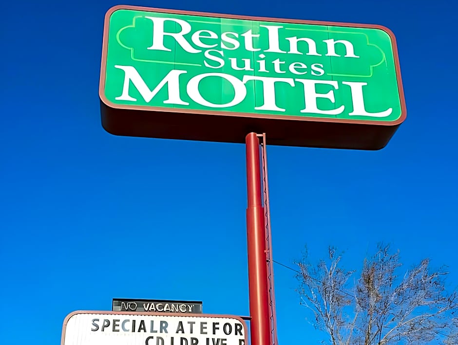 Rest Inn and Suites Motel Wells
