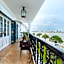 Rocks Hotel