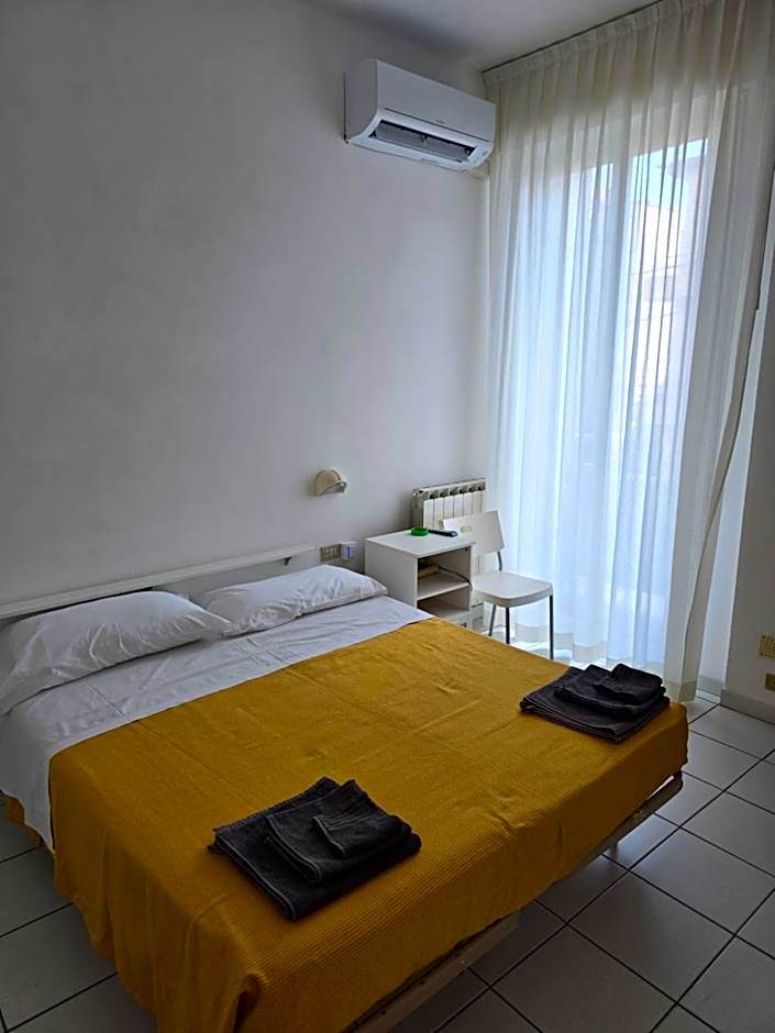 Hotel Annarita-mezza pensione plus- spiaggia inclusa