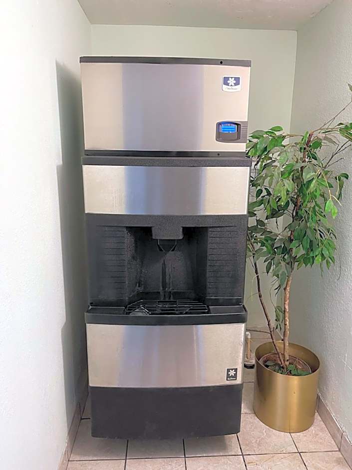 Ramada by Wyndham Oklahoma City Airport North