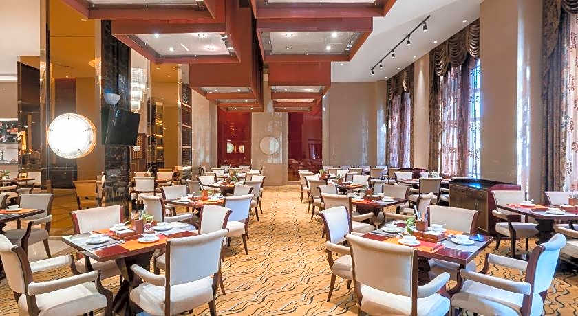 Howard Johnson Tropical Garden Plaza Kunming