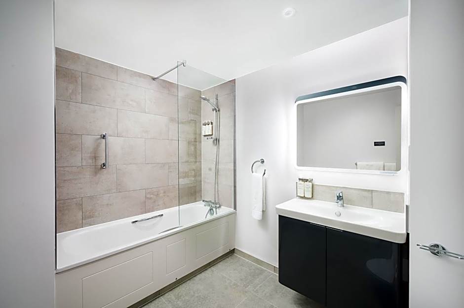 voco St. John's Solihull By IHG