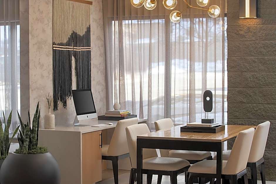 AC Hotel by Marriott Park City