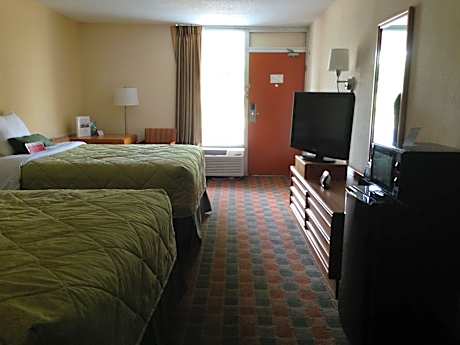 Deluxe Double Room with Two Double Beds - Non-Smoking