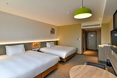 Holiday Inn Taoyuan Airport By IHG
