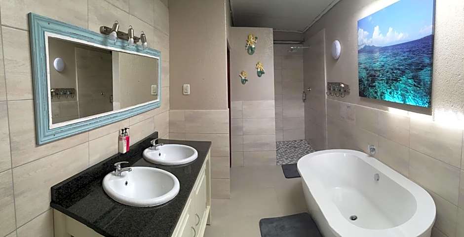 Mountain Creek Lodge