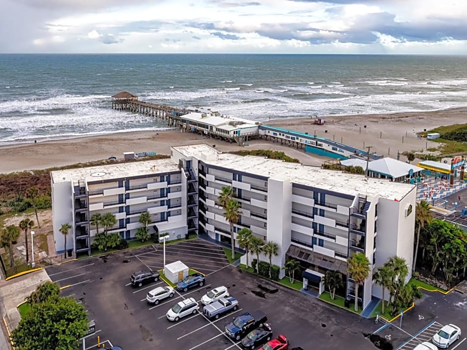 La Quinta by Wyndham Cocoa Beach Oceanfront