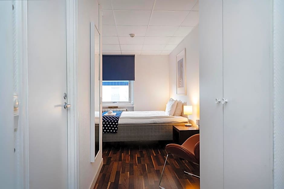 Port Hotel