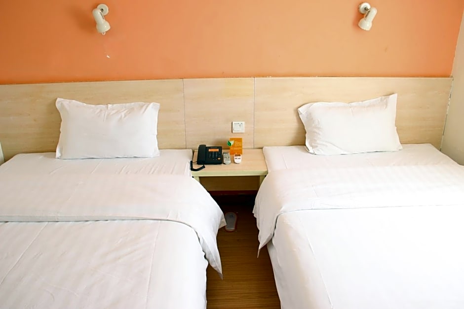 7 Days Inn Guangzhou Zhongshan 1st Overpass Branch