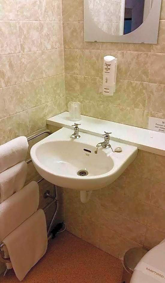 The Royal Hotel Tain