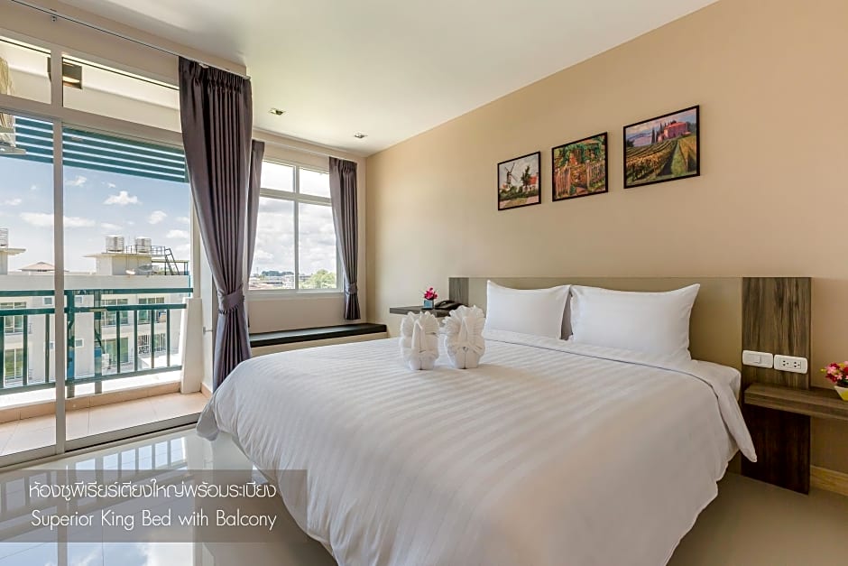 Evergreen Suite Hotel