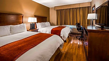 2 QUEEN BEDS,NSMK,PET FRIENDLY,HISPD,COFMKR,HAIR,IRON,FULL BREAKFAST