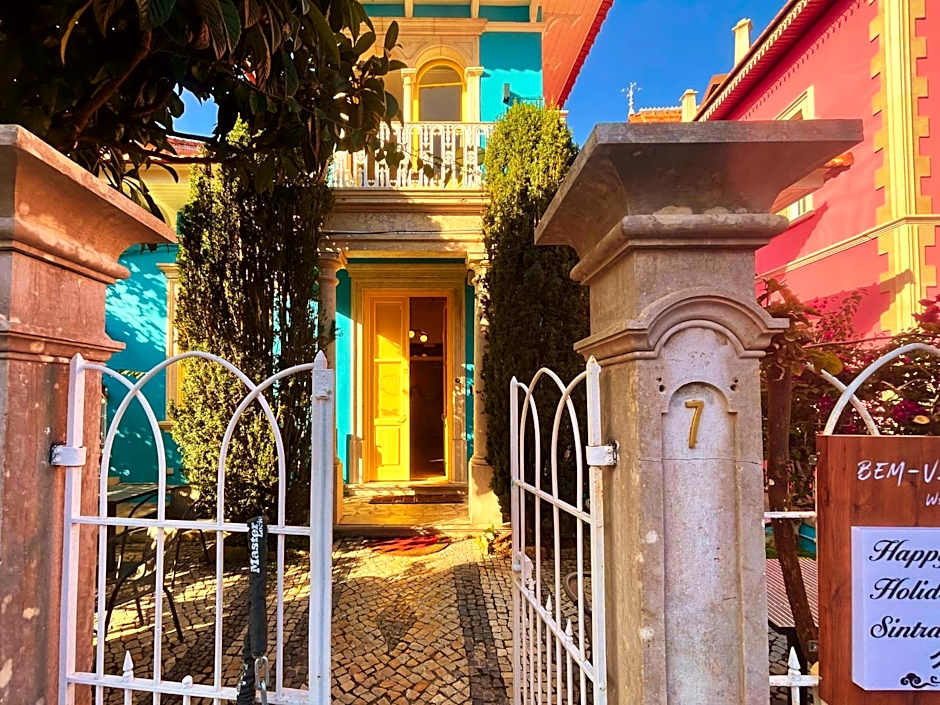 Happy Holiday Sintra