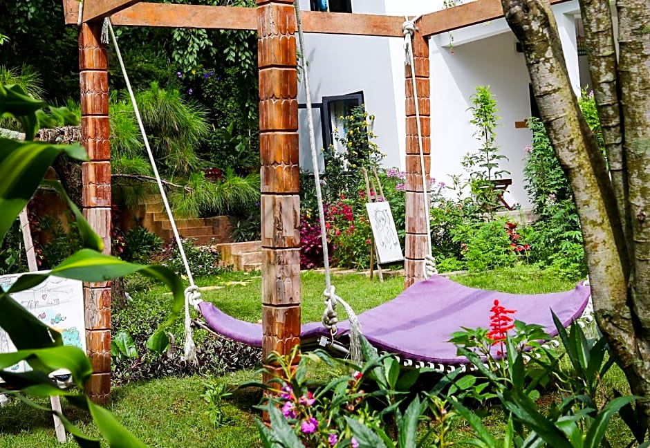 Stop and Go Boutique Hotel Since 1982