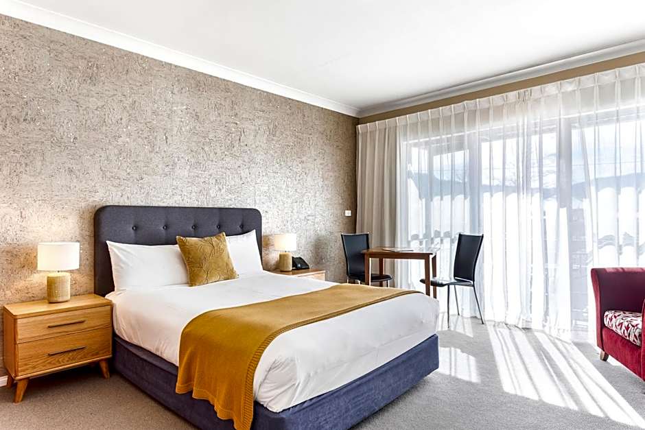 Berry Village Boutique Motel