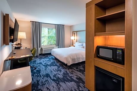 Guest Room, 1 King