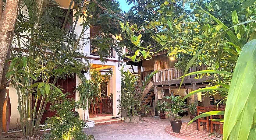 Golden Sun Boutique Hotel