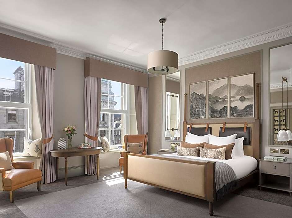 Photo 1 of 5 of 1 Bedroom Suite, City View