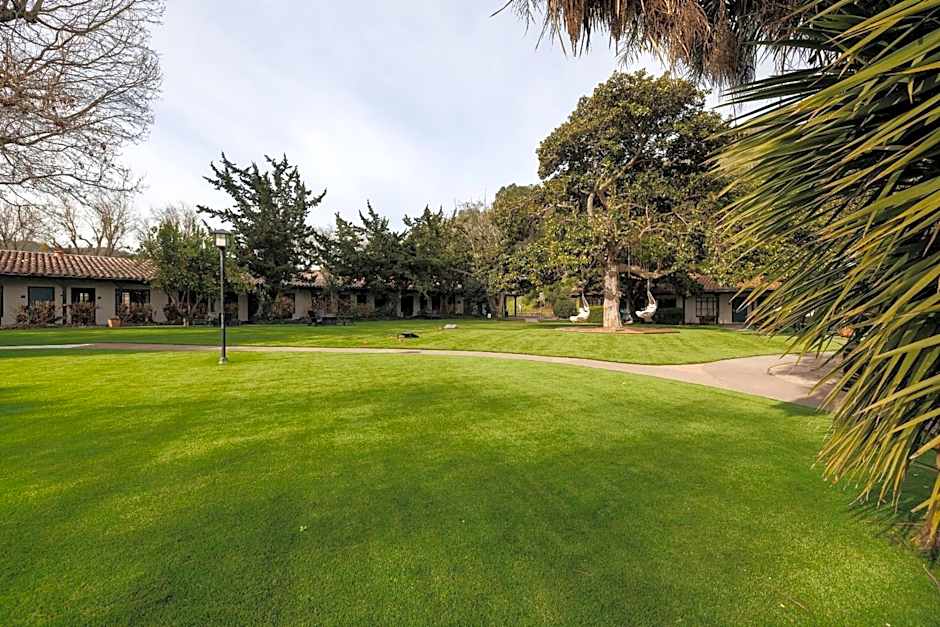 Inn Marin and Suites, an Ascend Collection Hotel