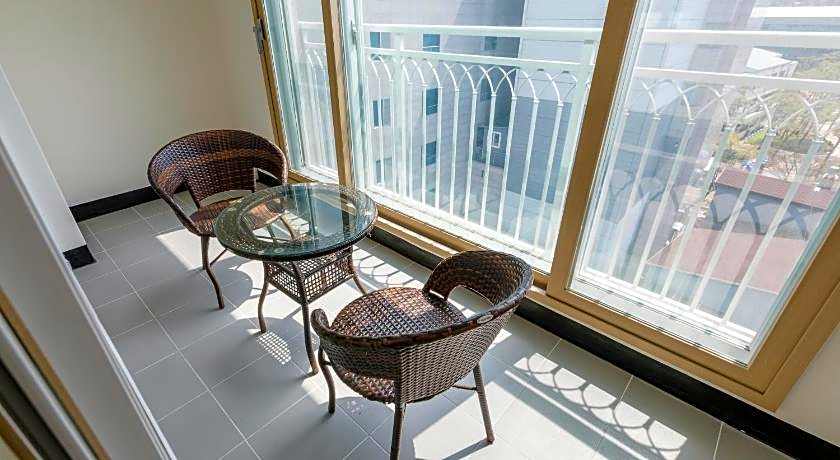 Homefourest Residence Hotel Okpo