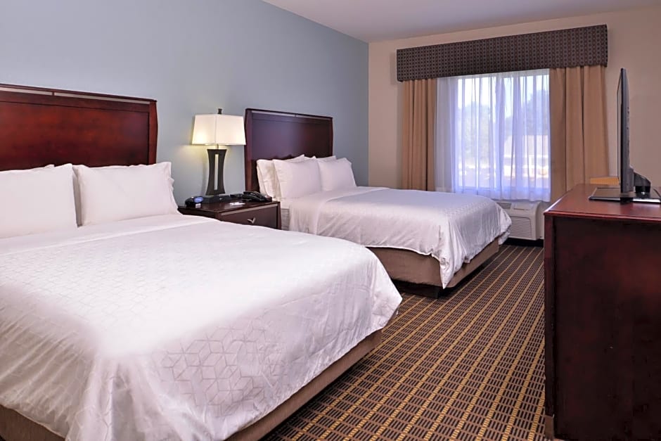 Holiday Inn Express & Suites Pittsburg